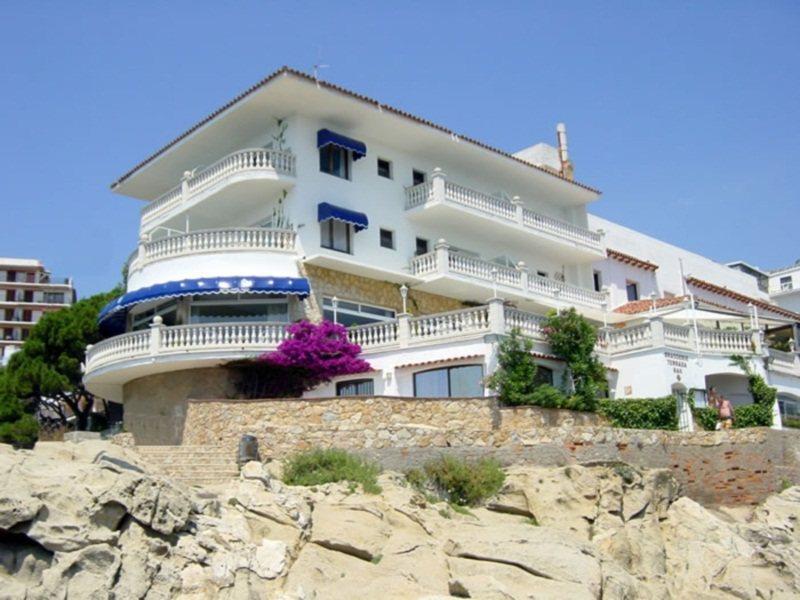 Costa Brava Hotel 3*