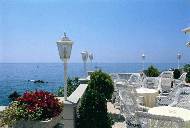 Costa Brava Hotel 3*